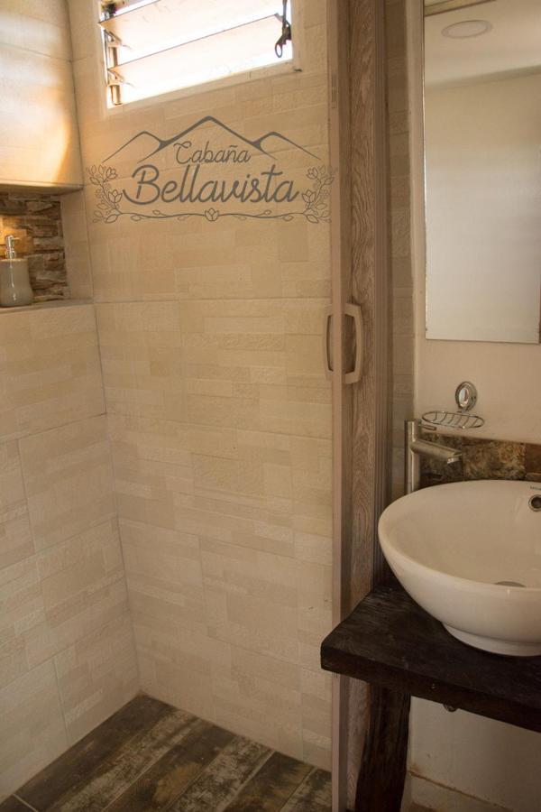 Cabana Bellavista Guest House Iza Luaran gambar